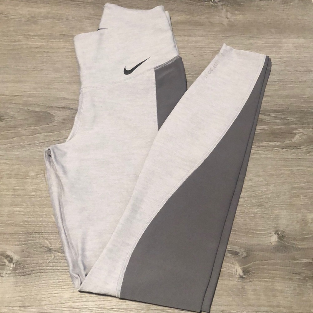 Nike Dri-Fit Leggings (NWOT)